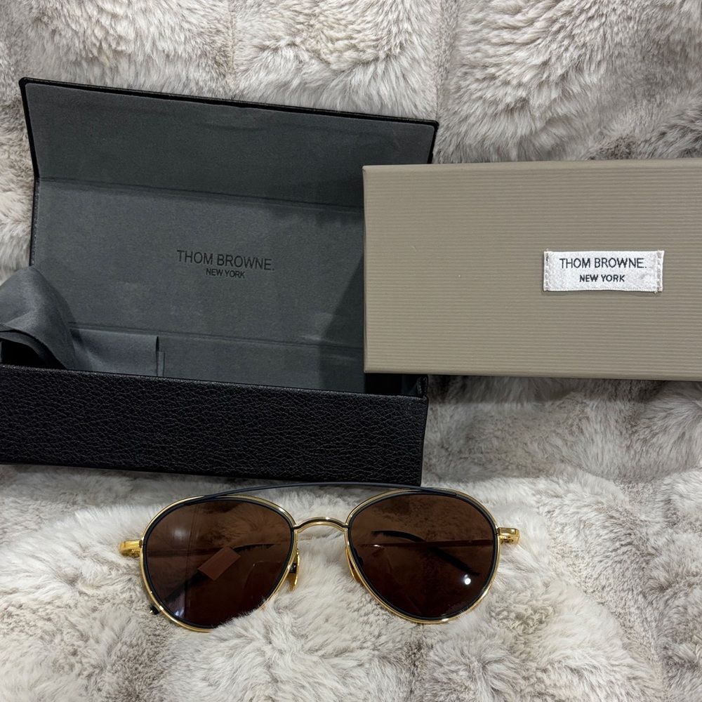 Thom Browne Oval Sunglasses TB109 CTGLDNVY Gold/Black 53mm. Unisex